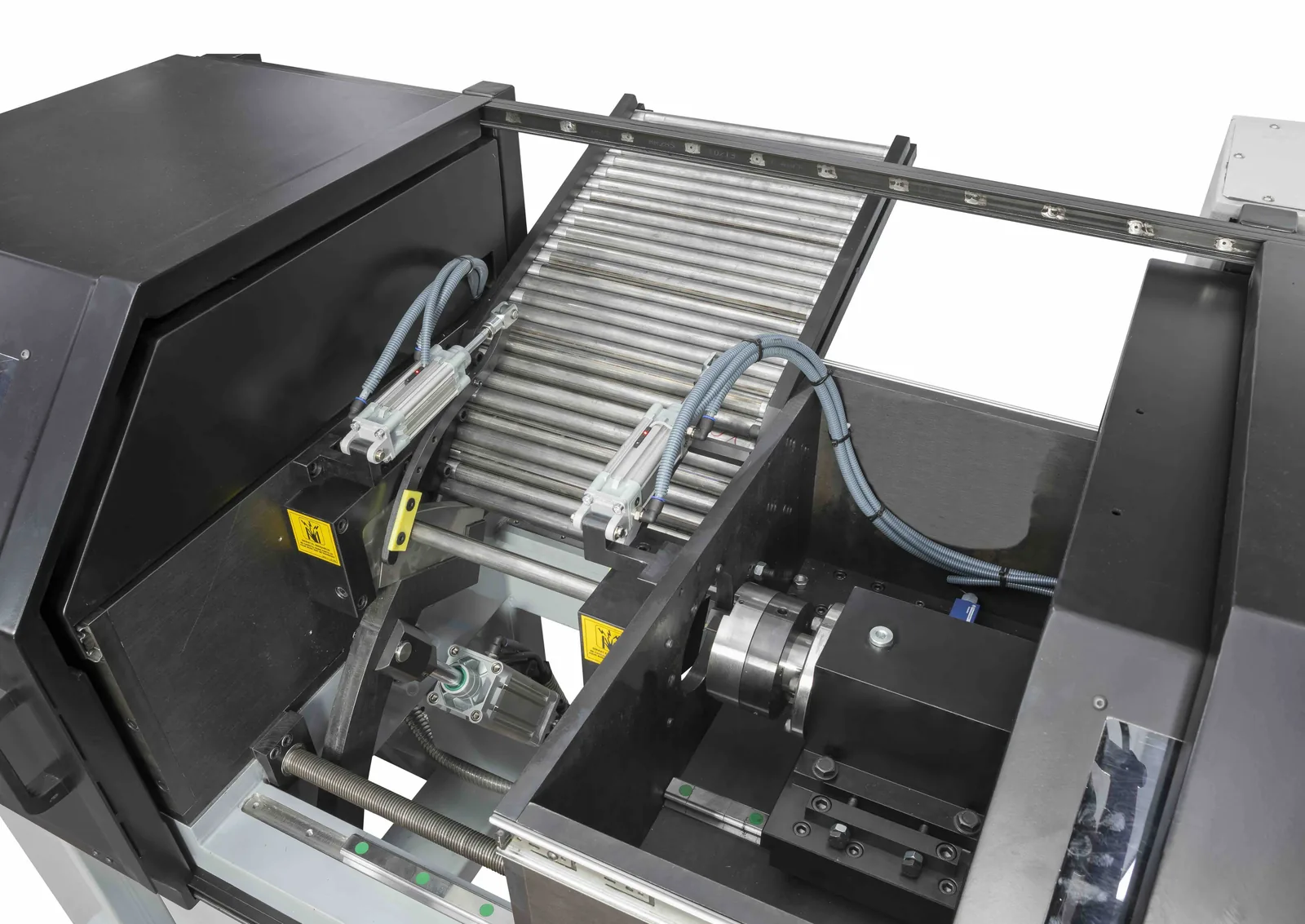 Bora B2 facing and chamfering machine performing face finishing and inside and outside chamfer